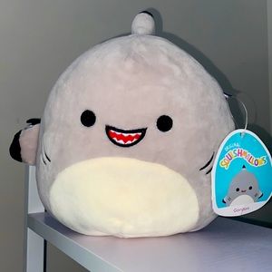gordon the shark 8” squishmallow